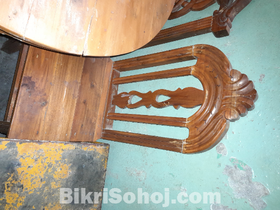 ডাইনিং টেবিল ৪টি চেয়ার সহ